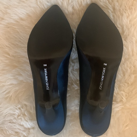 Jones New York Heels - Picture 4 of 9